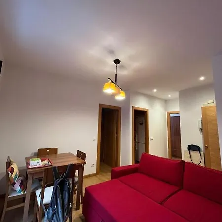 Vivienda Plaza Parres Sobrino 8 דירה
